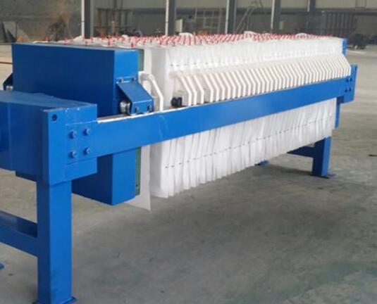 板框壓濾機(jī)泥餅為什么不能自己實(shí)現(xiàn)脫落？